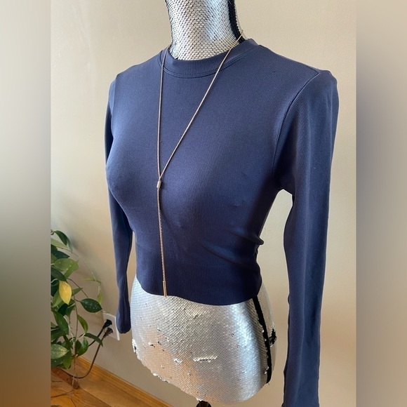 dynamite Cropped Long Sleeve Ribbed Stretch Top Size Small - Picture 2 of 9